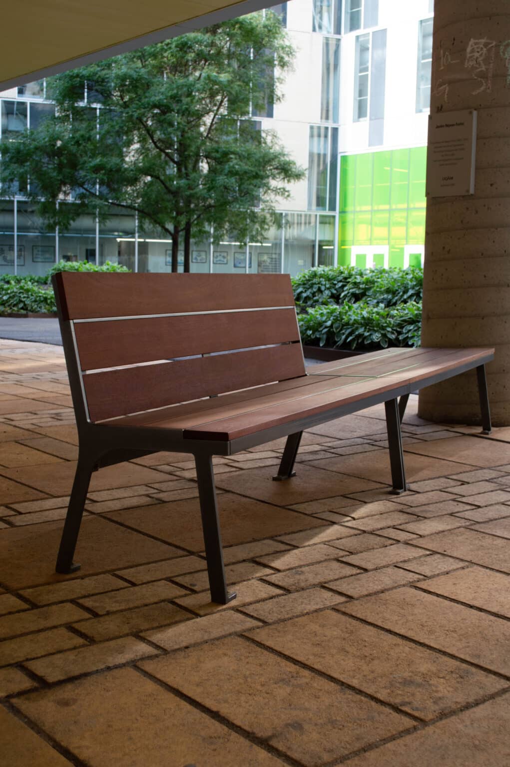 PLAZA Picnic Table Equiparc